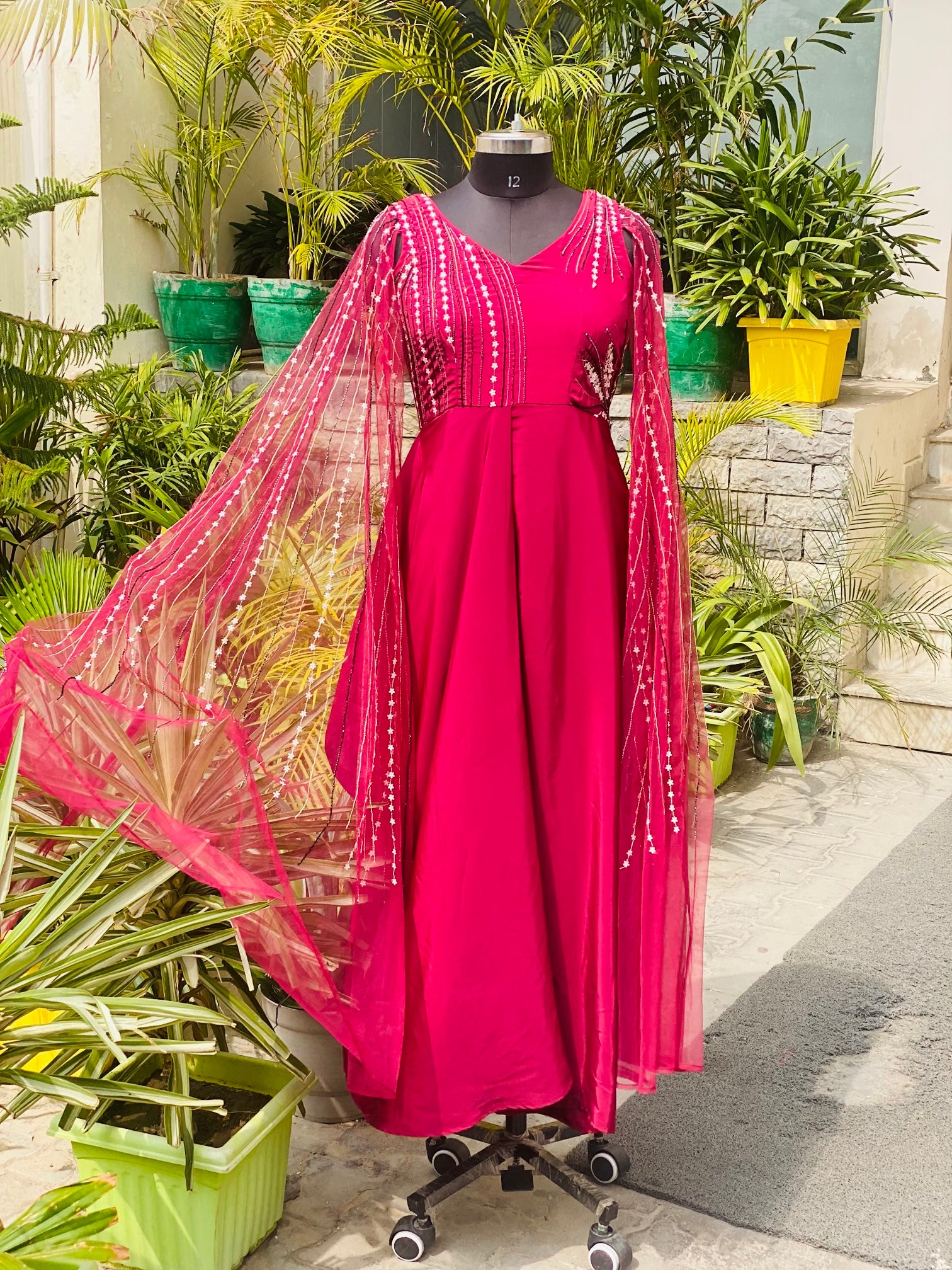 Wine Cape Sleeves Drape