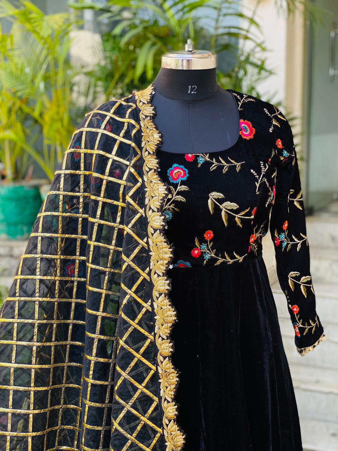 Black Velvet Anarali